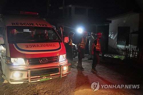 파키스탄 "인도 미사일 공격에 8명 사망"[AP 연합뉴스 자료사진]